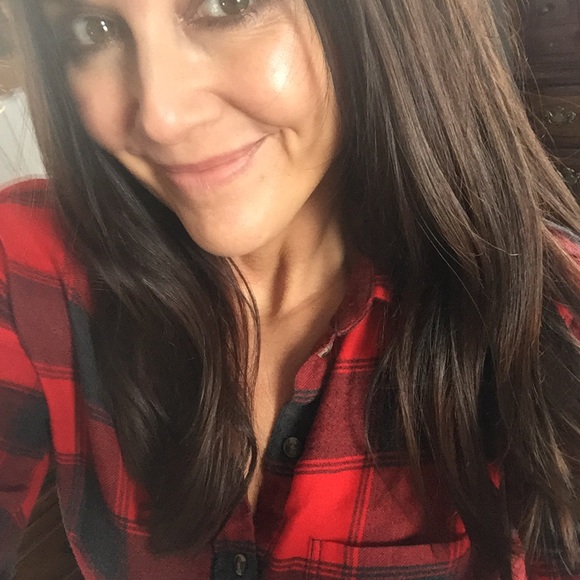 Meet your Posher, Chrissy - Picture 4 of 16